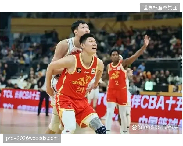 胡金秋与周琦常规赛均打出超高效率，展现国产中锋统治力。